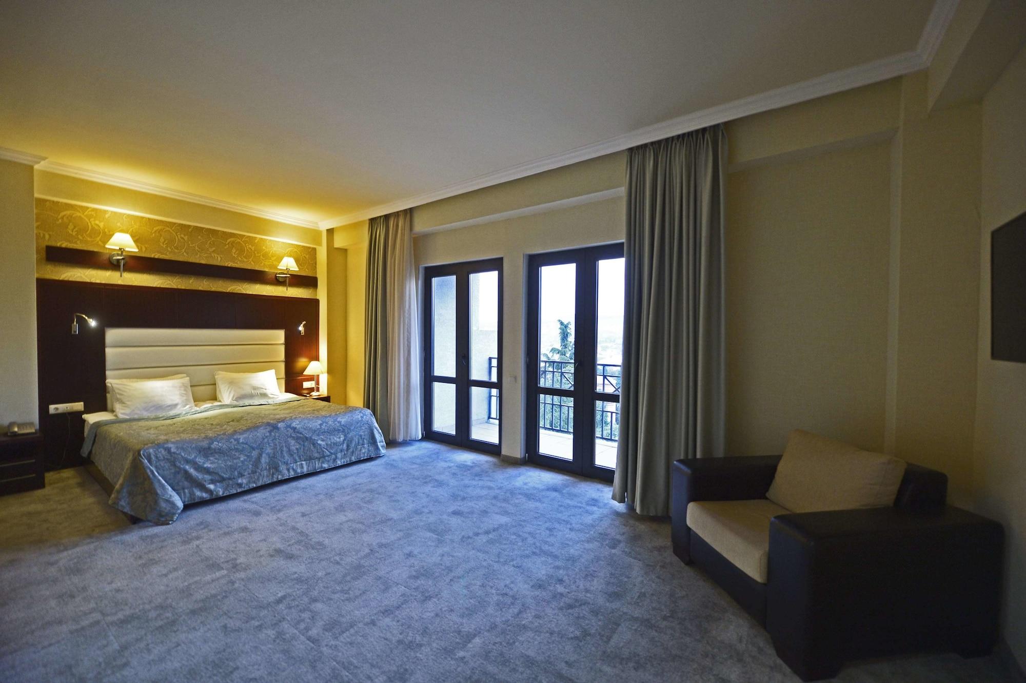 Hotel Astoria Tbilisi Exteriör bild