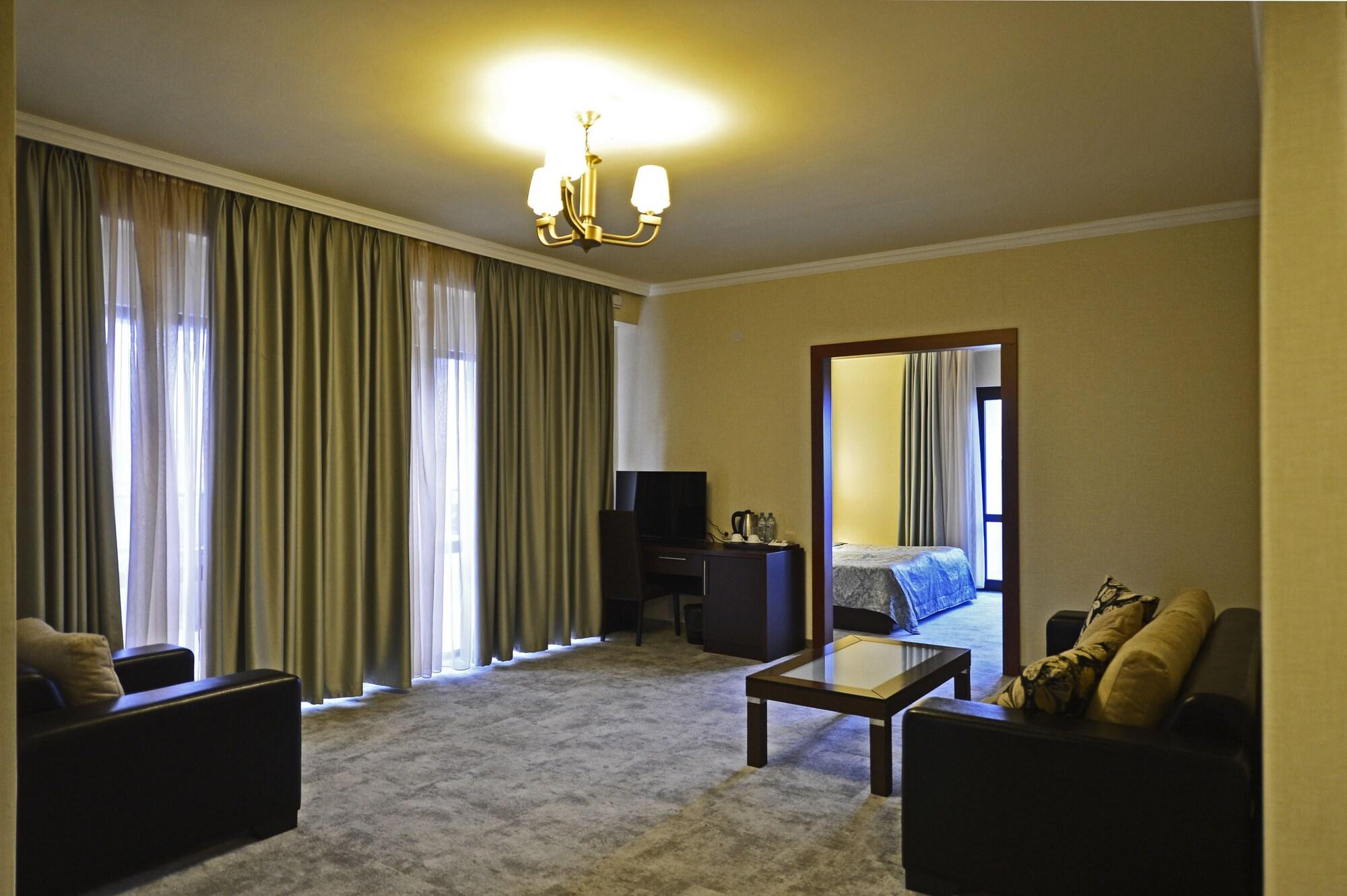 Hotel Astoria Tbilisi Exteriör bild