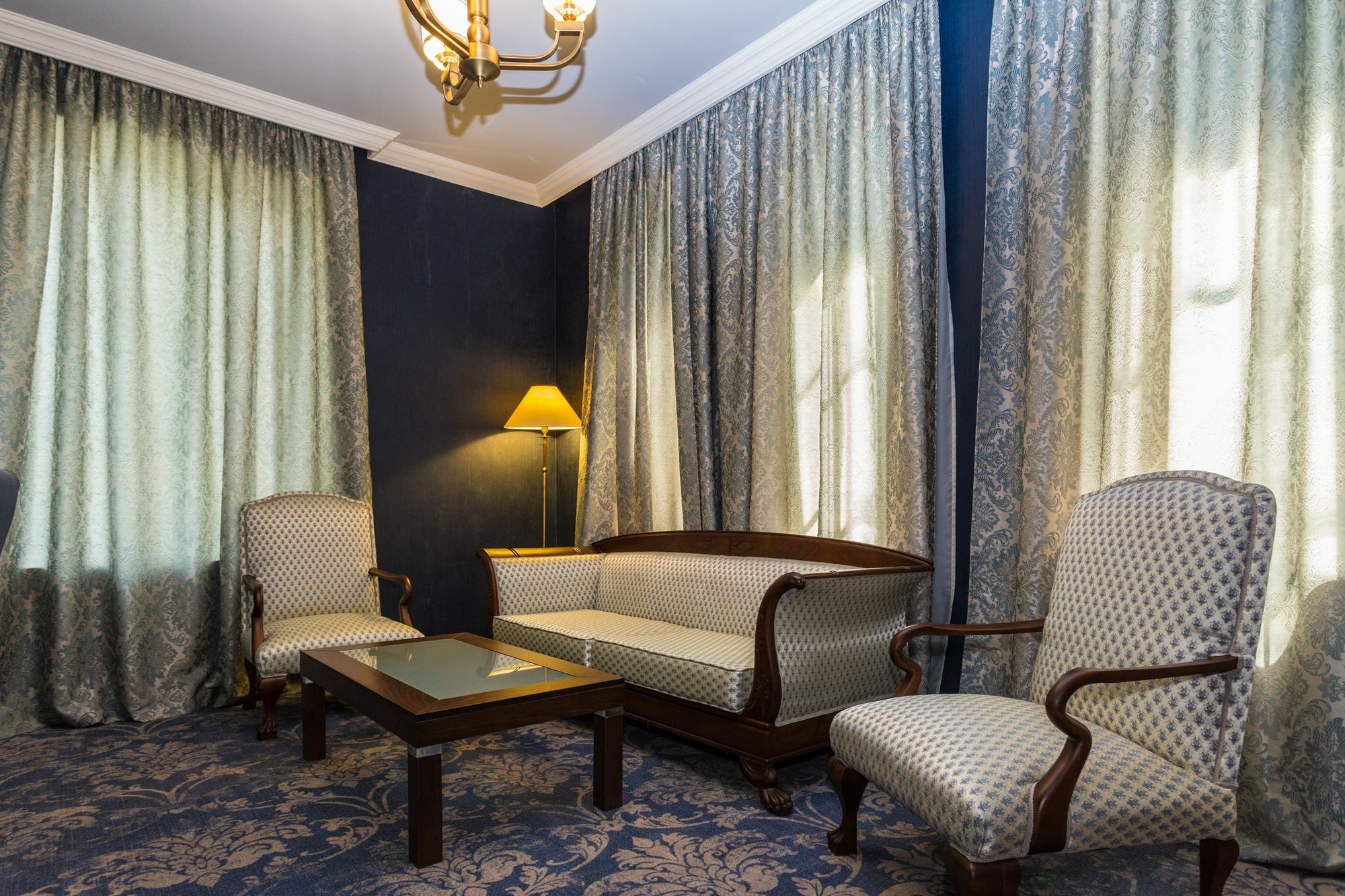 Hotel Astoria Tbilisi Exteriör bild